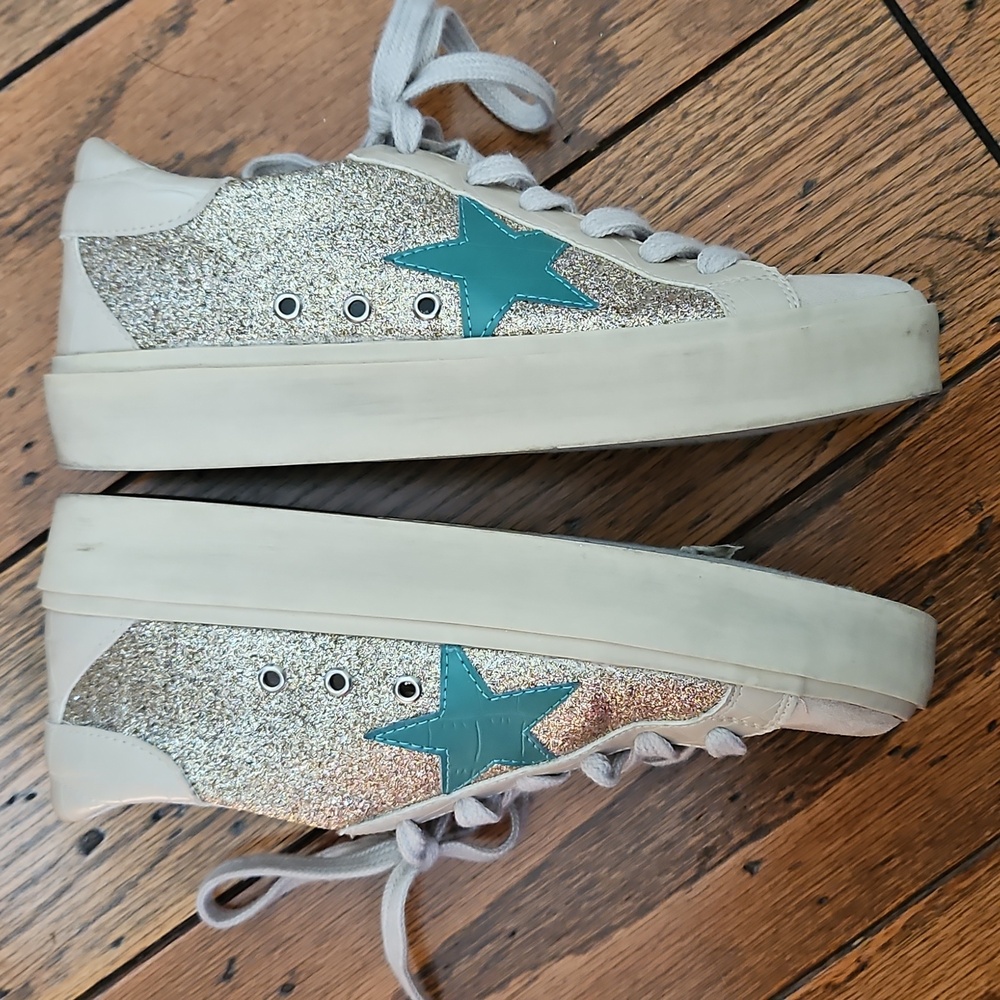 Shu Shop Pixie Gold Glitter Sneakers with Teal Pateny Star and Suede Toe Size 7